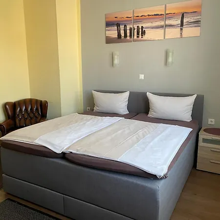 Sieme Hotel *